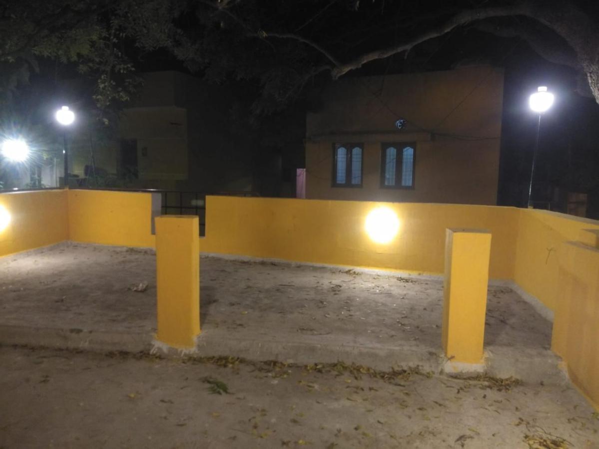 Nks Homestay Pondicherry Exterior foto